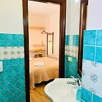 Ciro's House Guest house