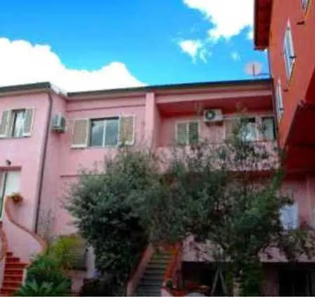 Ciro's House Гостевой дом Ольбия